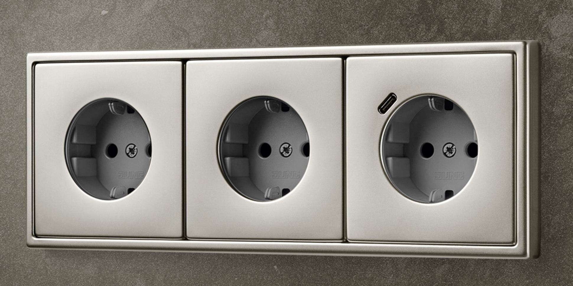 SCHUKO® Steckdosen mit USB bei Salomon Elektrotechnik in Heidelberg