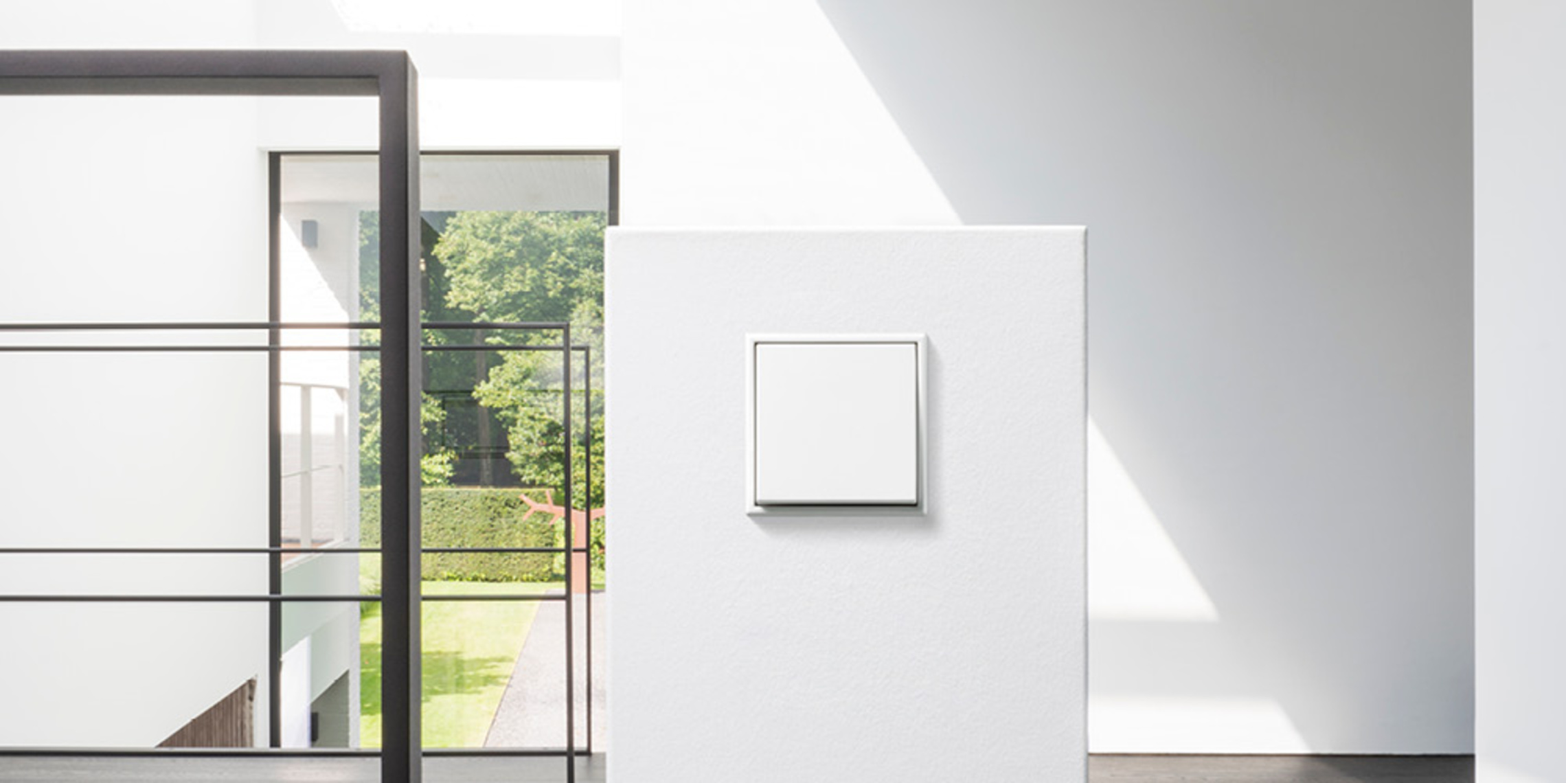 JUNG Schalterprogramme bei Salomon Elektrotechnik in Heidelberg